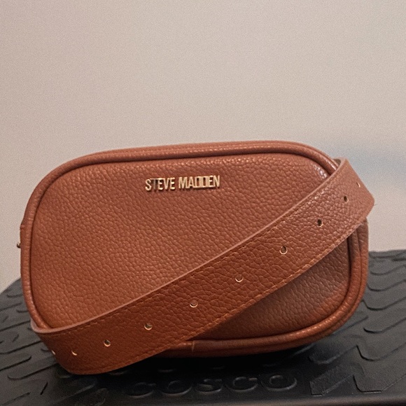 Steve Madden Cognac Belt Bag - Picture 2 of 5